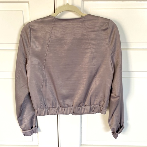 Cropped Ruffle Jacket - size small - Picture 2 of 6